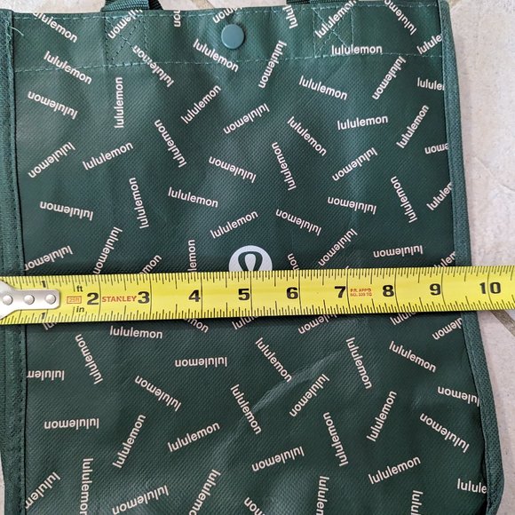 Lululemon reusable tote bag - Picture 2 of 3